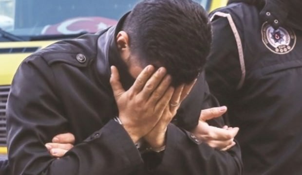 'FETÖ'cüyüm' diyerek teslim oldu!
