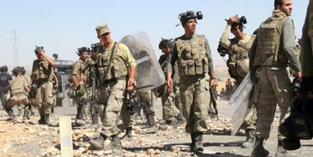 FETÖ'den akıl almaz sadistlik! Hayat karartan defile işkencesi