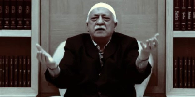 FETÖ'nün bir ismi daha enselendi!