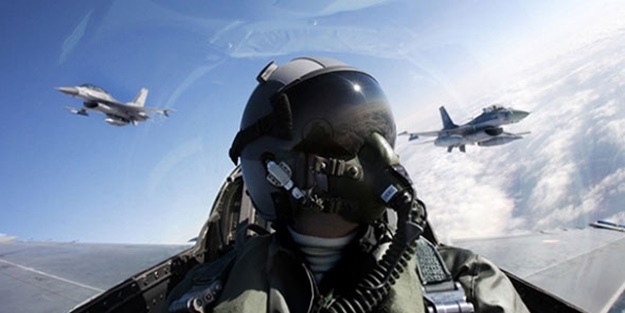 FETÖ'den gözaltına alınan 2 pilotla ilgili gerçek ortaya çıktı