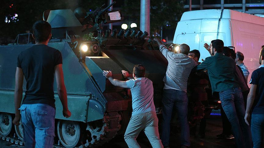 FETÖ'nün darbe girişimi 22 saatte bertaraf edildi