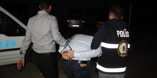 FETÖ sorumlusu bakın nerede enselendi