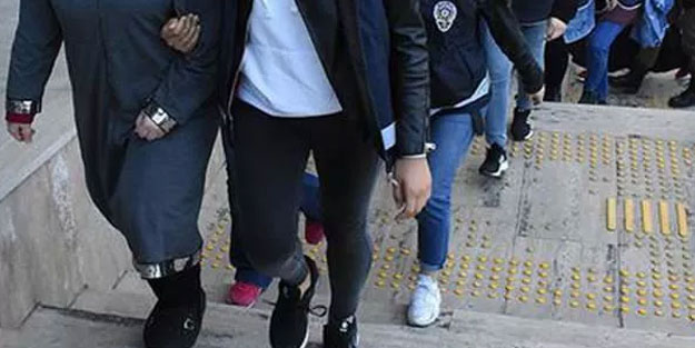 FETÖ'nün 'emniyet mahrem kadın yapılanması'na operasyon