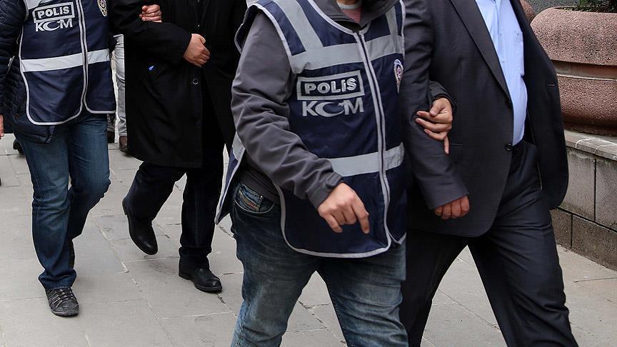 FETÖ'nün 'evlendirme ekibi'ne operasyon