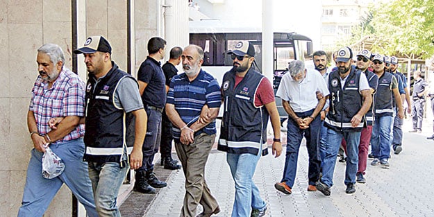 FETÖ’nün finans ve yargı ayağına operasyon