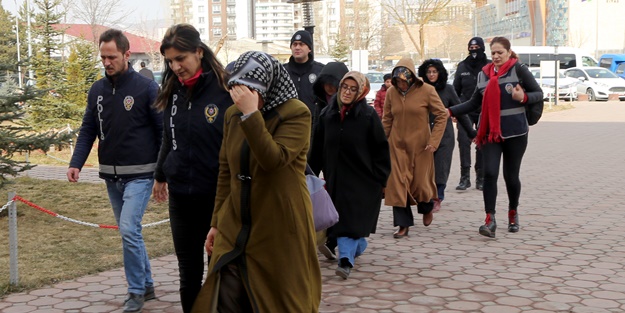 FETÖ'nün finans yapılanmasına operasyon