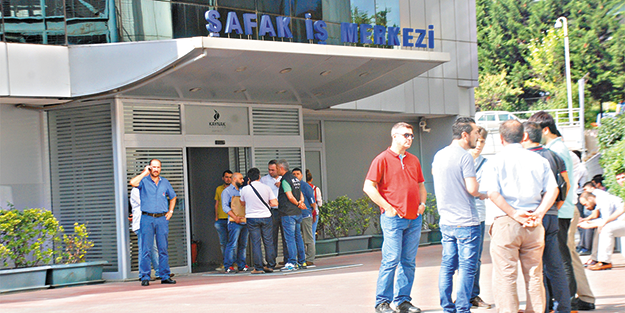 FETÖ’nün finansörlerine operasyon sürüyor