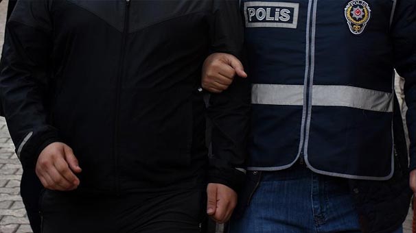 FETÖ'nün firari mahrem imamları hücre evinde yakalandı