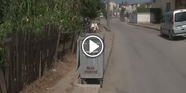 FETÖ’nün kitaplarını atıp kaçtılar