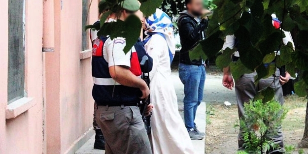 FETÖ'nün mahrem ablası örgüt için...