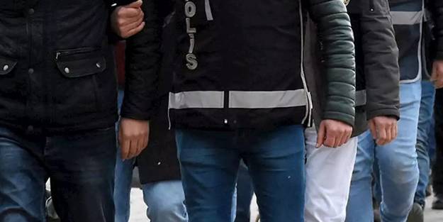 FETÖ'nün mahrem yapılanmasına operasyon: 5 gözaltı
