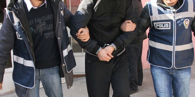 FETÖ'nün mahrem yapılanmasını deşifre eden o görevlilere üstün hizmet madalyası!