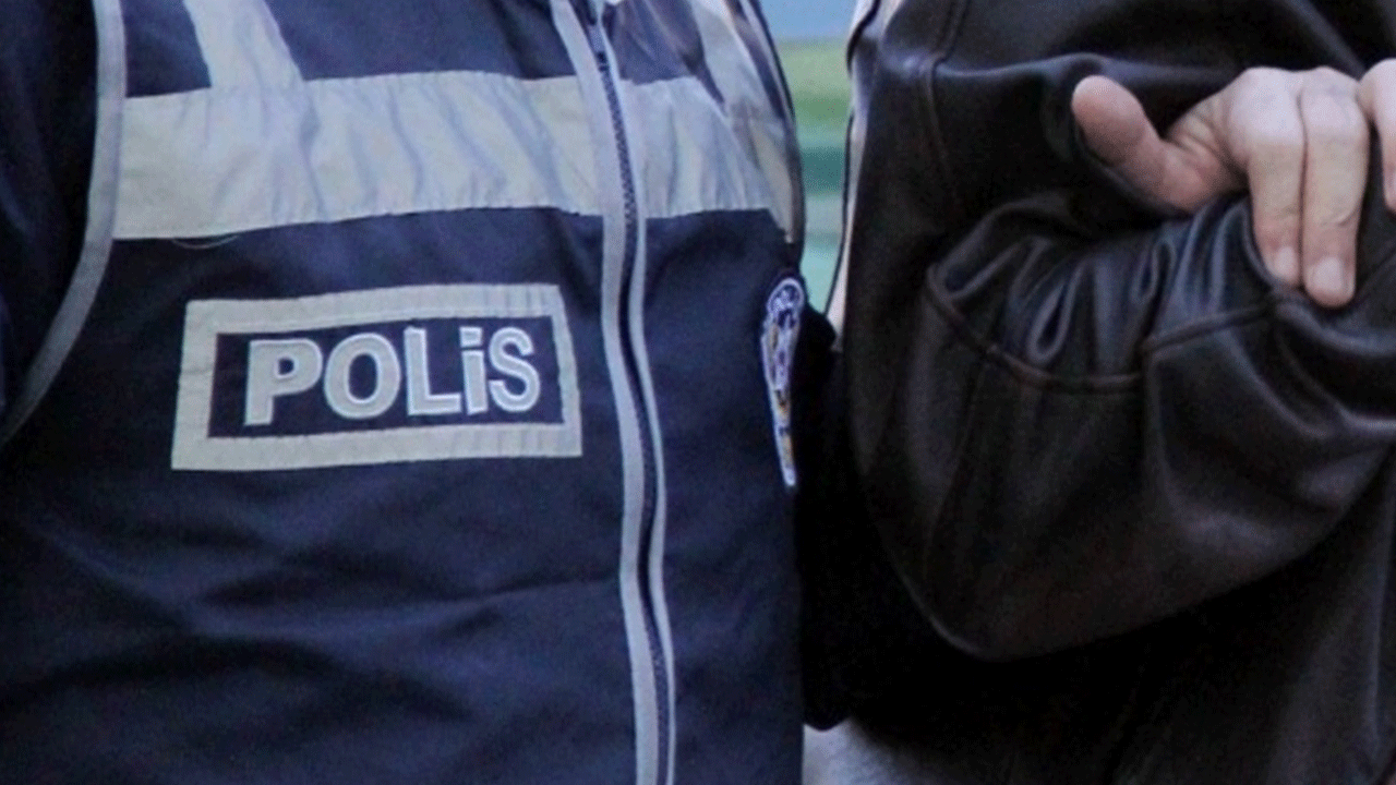 FETÖ'ye 35 ilde operasyon!