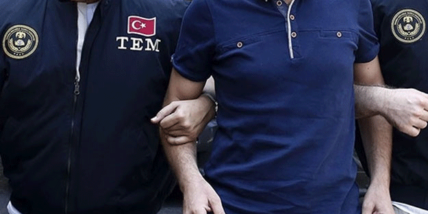 FETÖ’ye 4 koldan operasyon