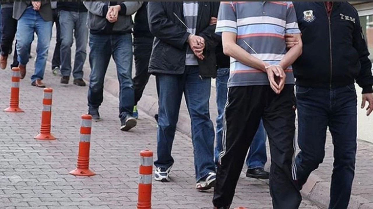 FETÖ'ye darbe! Konya merkezli operasyonda 10 gözaltı