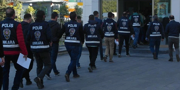 FETÖ'ye eş zamanlı operasyonlar