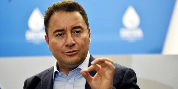 FETÖ’ye göz kırpan Babacan şimdi de 