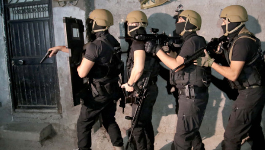 Fetö’ye kıskaç operasyonu! 19 ilde 34 kişi yakalandı