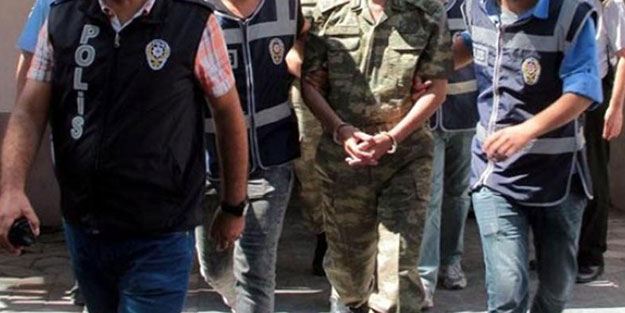 FETÖ'ye yönelik 'ankesörlü telefon' operasyonunda 8 tutuklama