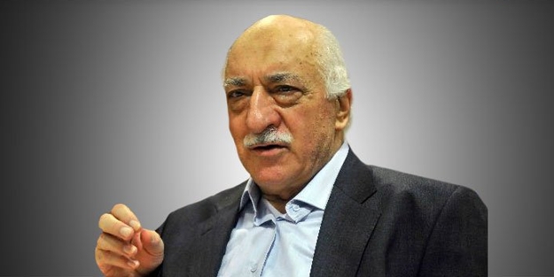 Teröristbaşı Gülen, korkudan bakın her gece ne yapıyor