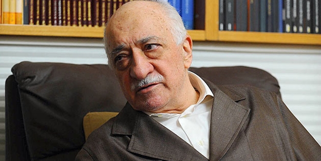 Fetullah Gülen sahtecilikten sınırdışı edilecek!