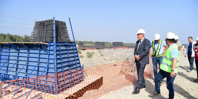 Devlet Bahçeli Köprüsü’nde çalışmalar sürüyor