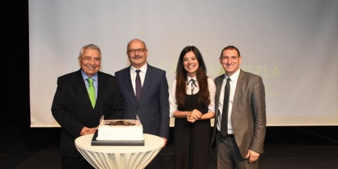 Okul için değil hayat için öğrenmeli