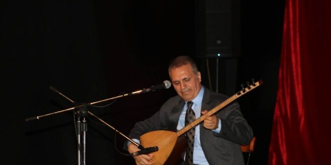 Neşet Ertaş türküleriyle anıldı