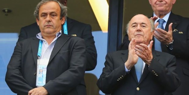 Futbol dünyasında büyük deprem!