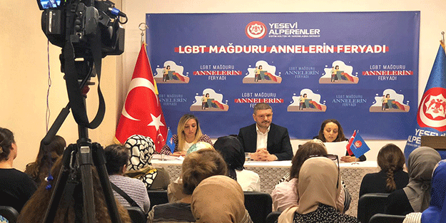 Fikirde Birlik Platformu Başkanı Kürşat Mican LGBT mağduru ailelerle buluştu! Sapkınlığı destekleyen siyasilere zor soru