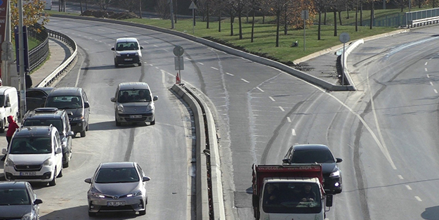 Fıkra değil gerçek! Böyle olur Ekrem'in yaptırdığı yol