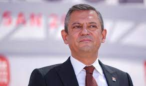 Fıkracı Özgür Özel’e AK Parti’den tepki: Topu yine taca attı!