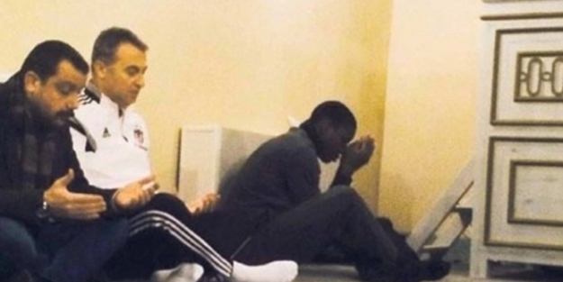 Başkan ve Demba Ba'yı hiç böyle görmediniz