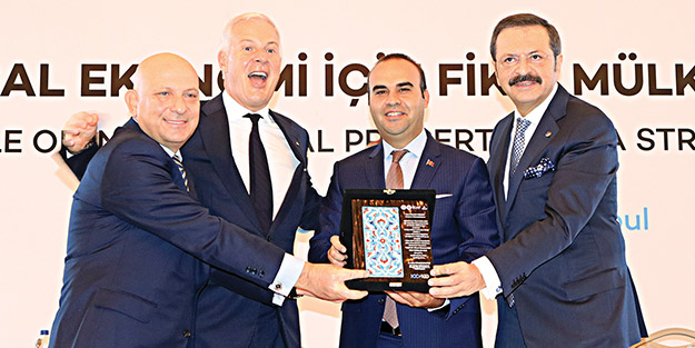 “Fikri mülkiyet kul hakkı sayılır”