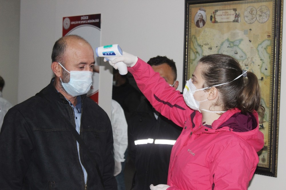 Fildişi sahilleri ve Liberya’dan gelen vatandaşlar evlerine uğurlandı 