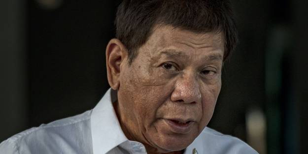 Filipinler liderinden açık tehdit! Aşı olmayana hapis