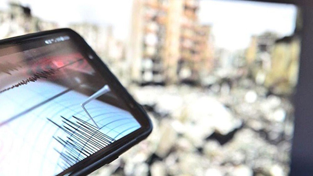 Filipinler'de 7.6 büyüklüğünde deprem meydana geldi! Tsunami uyarısı yapıldı!