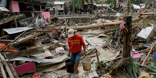 Filipinler'de ölü sayısı 100'ü geçti