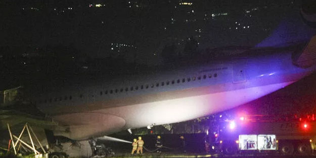 Filipinler'de yolcu uçağı pistten çıktı