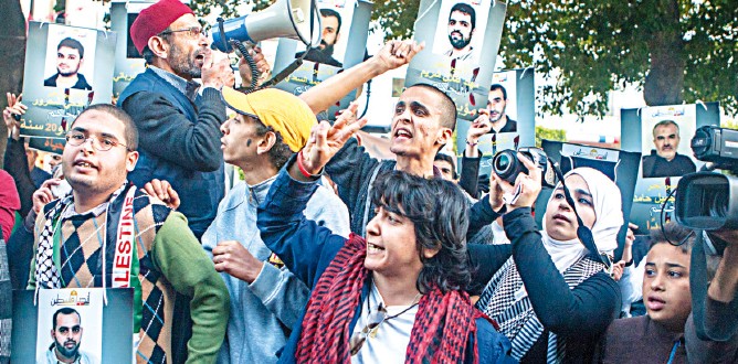 5 bin Filistinli zindanda