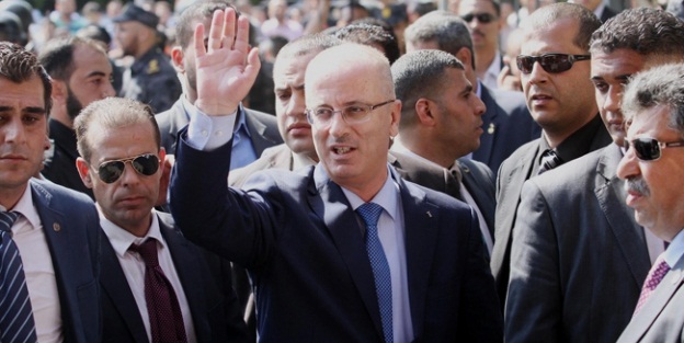 Başbakanın konvoyunda patlama!