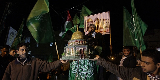 Filistin Gazze için ayakta