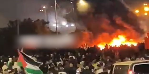 Filistin halkı siyoniste haddini bildiriyor