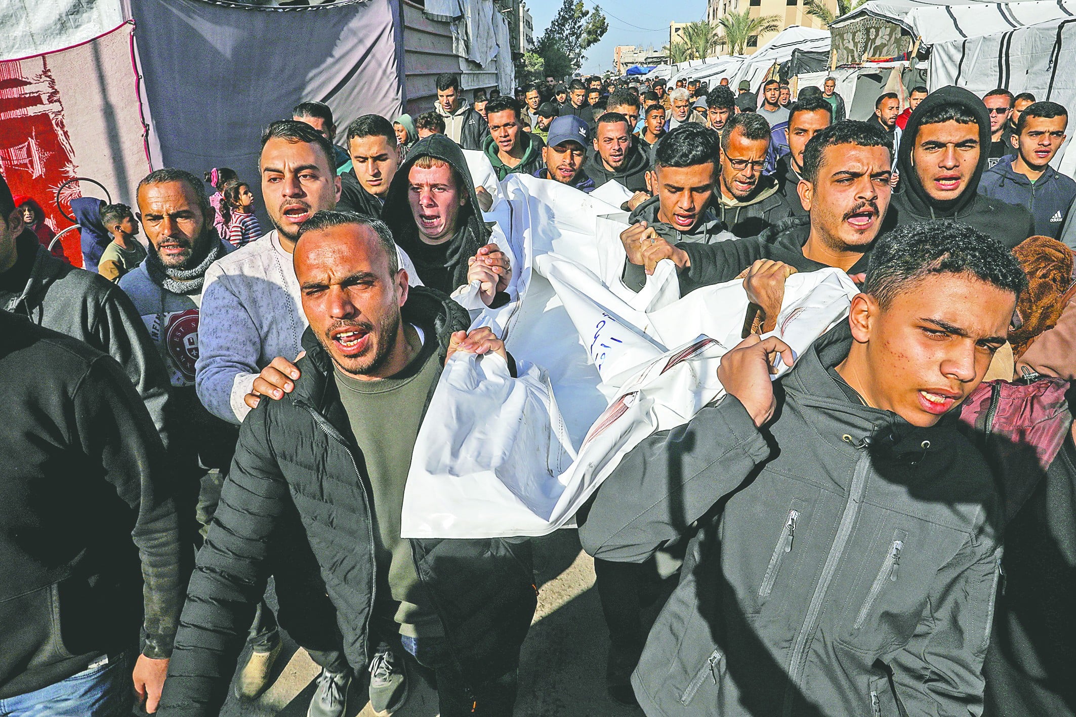 Filistin için tek yürek olarak İsrail soykırımına direniş mücadelesi