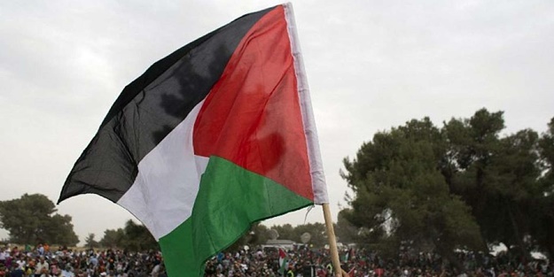 Filistinli kardeşlerimiz zalimlere boyun eğmiyor: Kanımız canımız Aksa'ya feda olsun sloganları