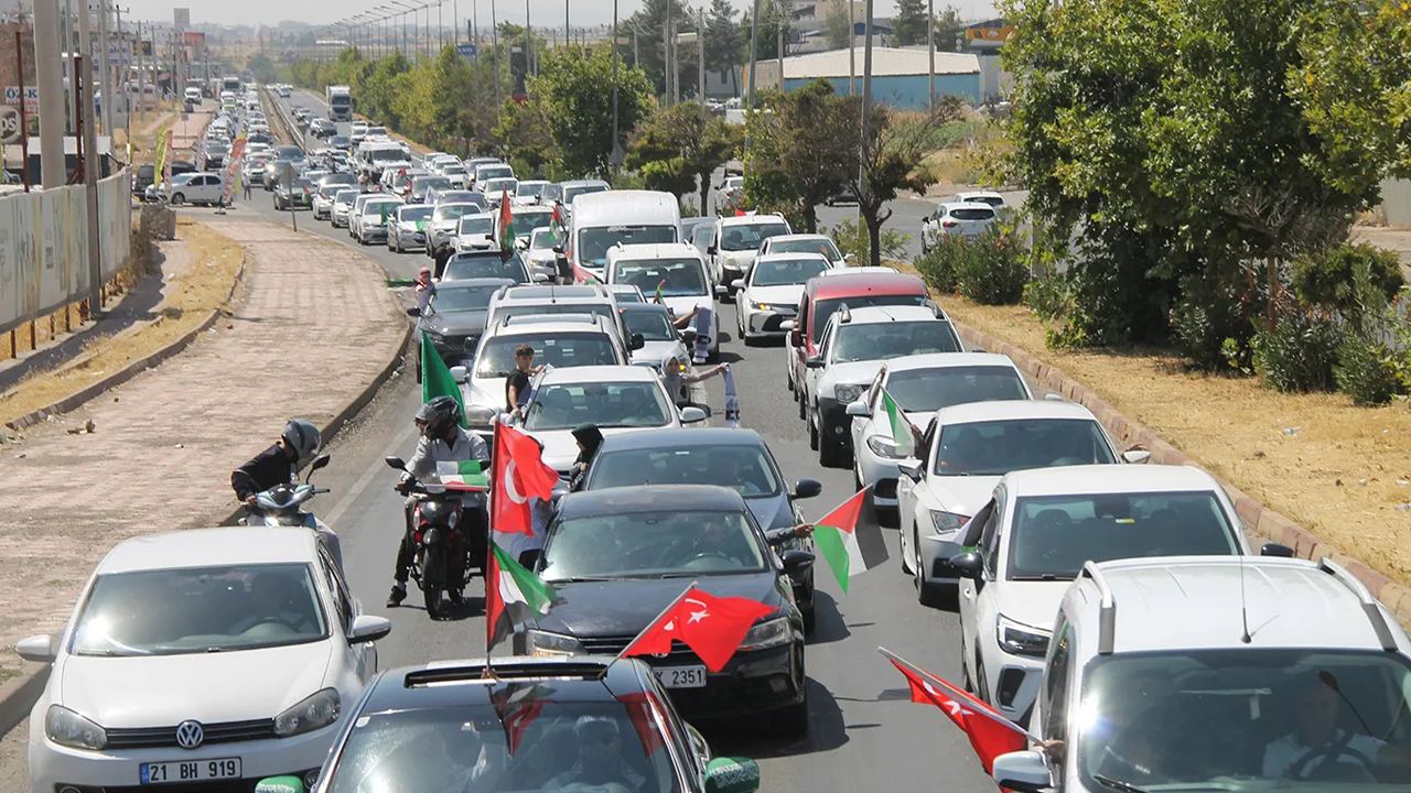 Filistin Konvoyu Diyarbakır'da coşkuyla karşılandı