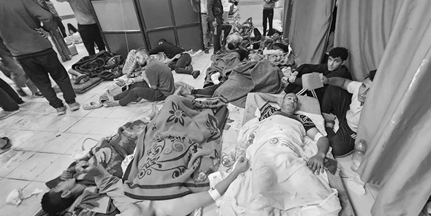 Filistin Sağlık Bakanlığı: Endonezya Hastanesi yoğun bombardıman altında!