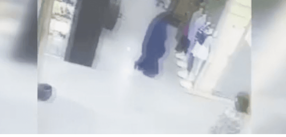 Filistin’de silahlı soyguncular kadın kılığına girerek kuyumcu soydu