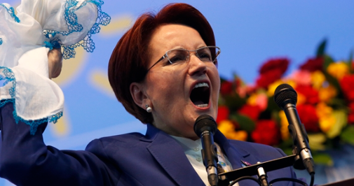 Filistin’in meşru mücadelesini kirli bir terör eylemine benzetti!