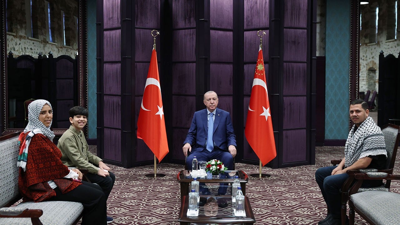 Filistinli çocukların sesi olmuştu! Başkan Erdoğan Filistinli Ramazan ve ailesini kabul etti